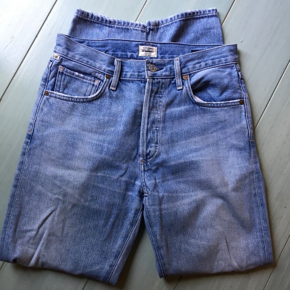 Citizens of Humanity Liya High Rise Jeans in Torn - Picture 3 of 7